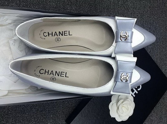 CHANEL Shallow mouth flat shoes Women--139